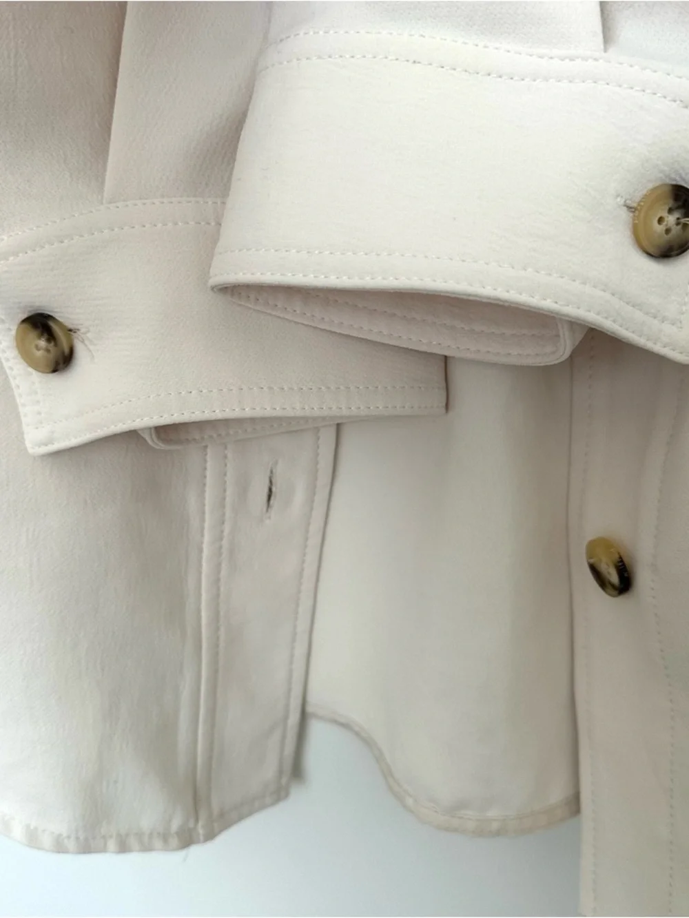 Wilfred Cream Collared Shacket - Picture 6 of 9